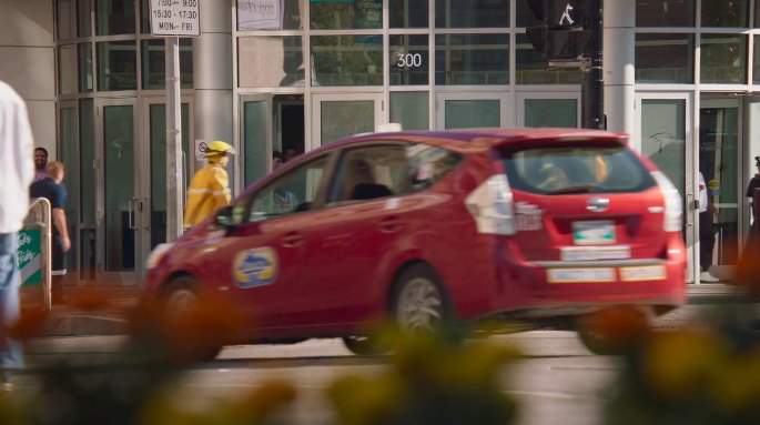 Toyota Prius v