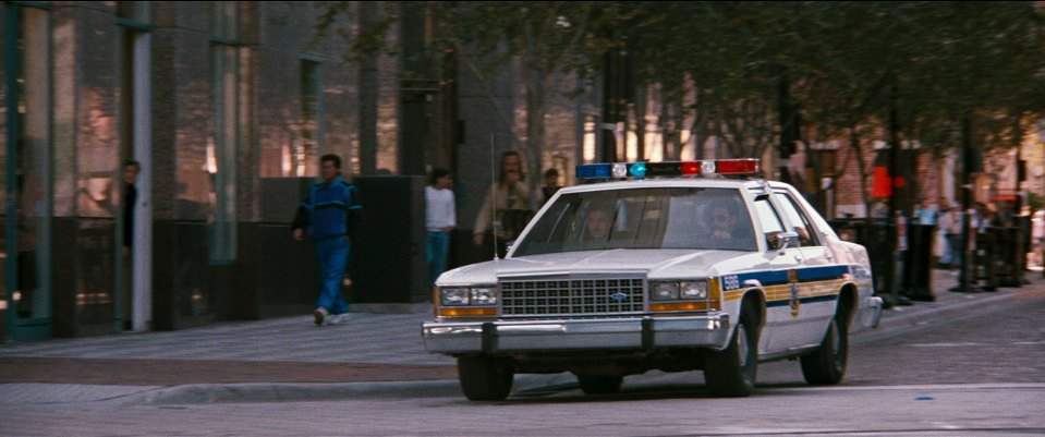 Ford LTD Crown Victoria