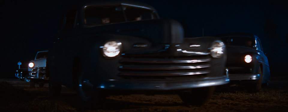 Ford Super De Luxe