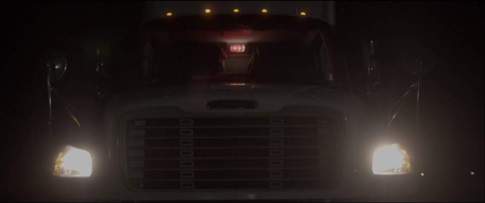 Freightliner Business Class M2