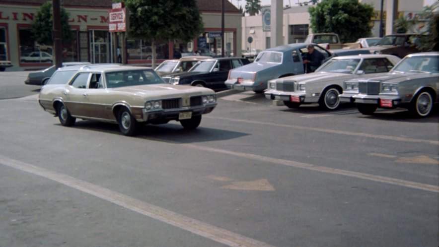 Oldsmobile Cutlass Supreme