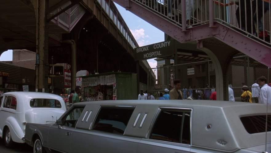 Lincoln Town Car Stretched Limousine