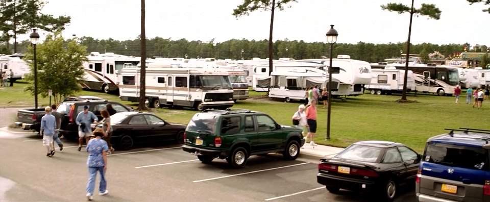 Ford Explorer Sport