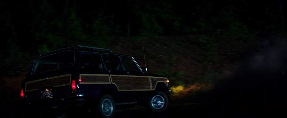 Jeep Grand Wagoneer