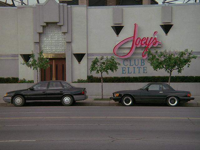 Ford Taurus
