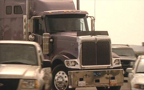 International 9900 IX Eagle