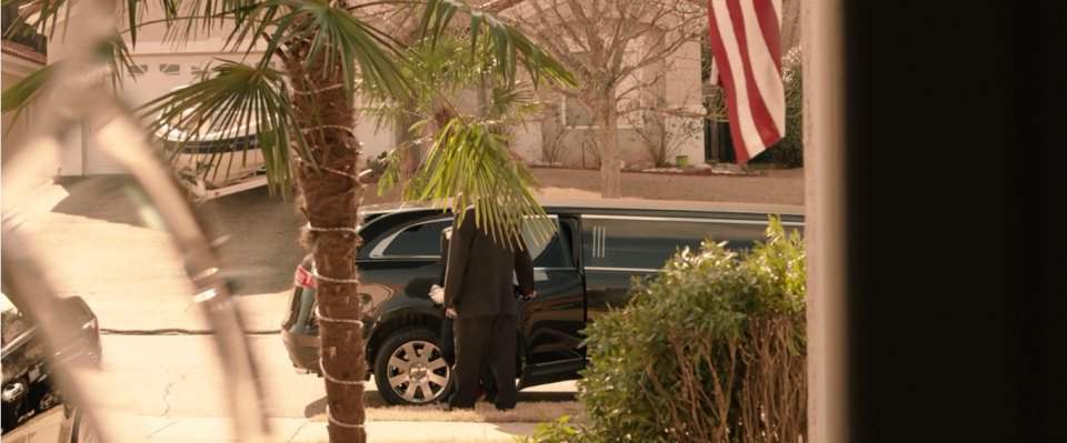Lincoln MKT Stretched Limousine