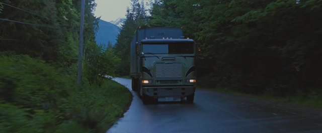 Freightliner FLB