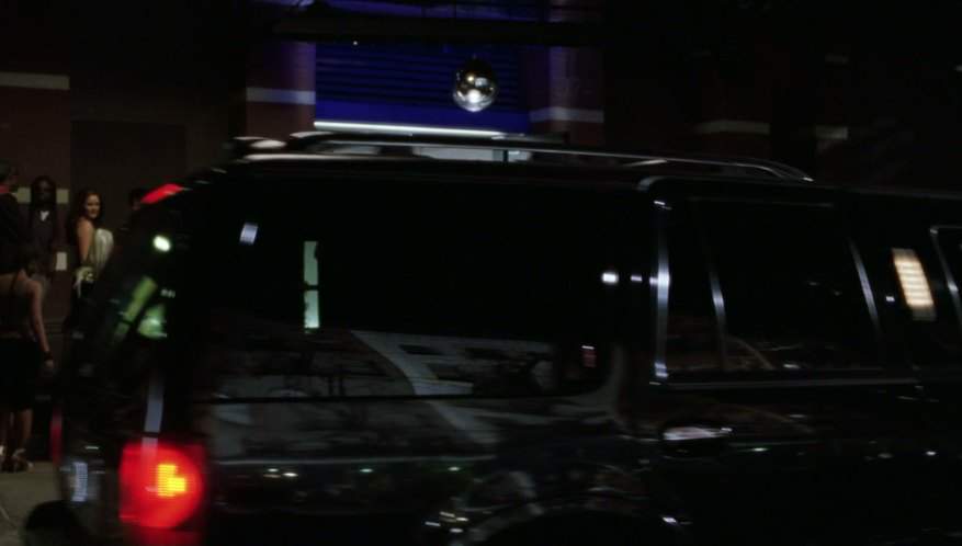 Lincoln Navigator Stretched Limousine