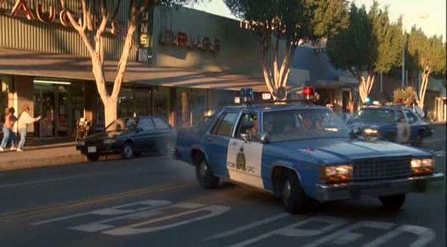 Ford LTD Crown Victoria