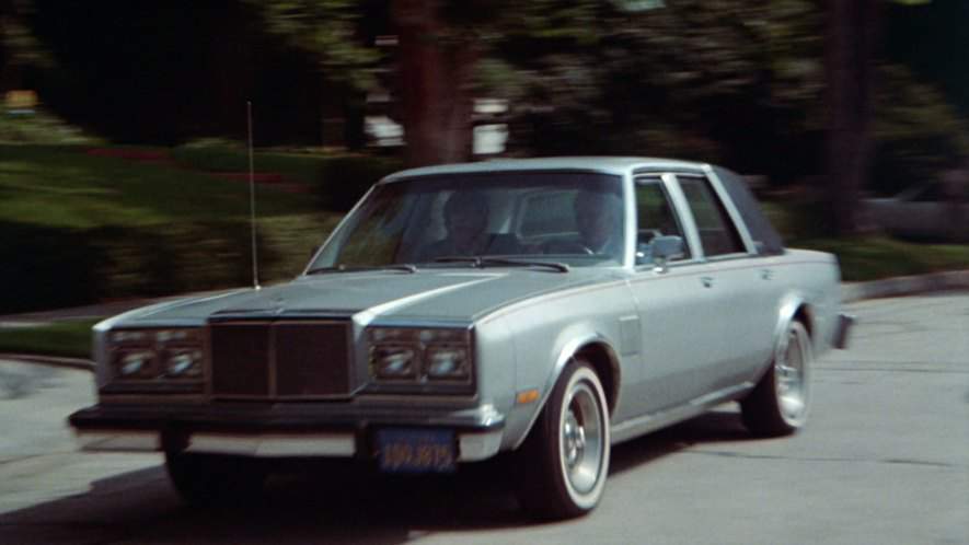 Chrysler New Yorker Fifth Avenue