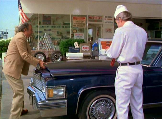 Cadillac Fleetwood Brougham