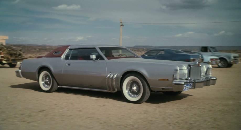 Lincoln Continental Mark IV