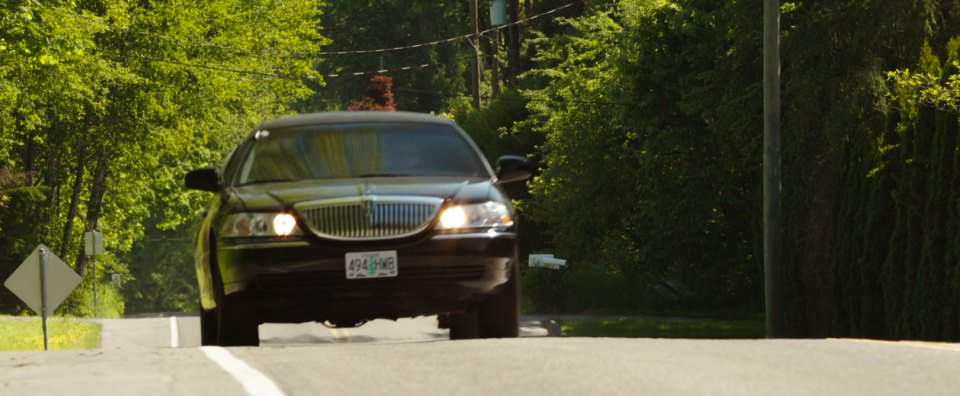 Lincoln Town Car Stretched Limousine