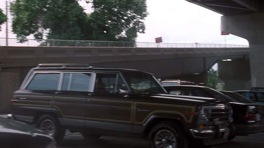 Jeep Grand Wagoneer