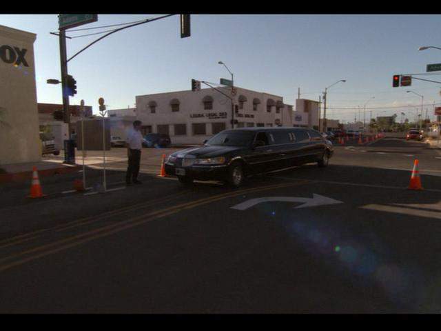 Lincoln Town Car Stretched Limousine