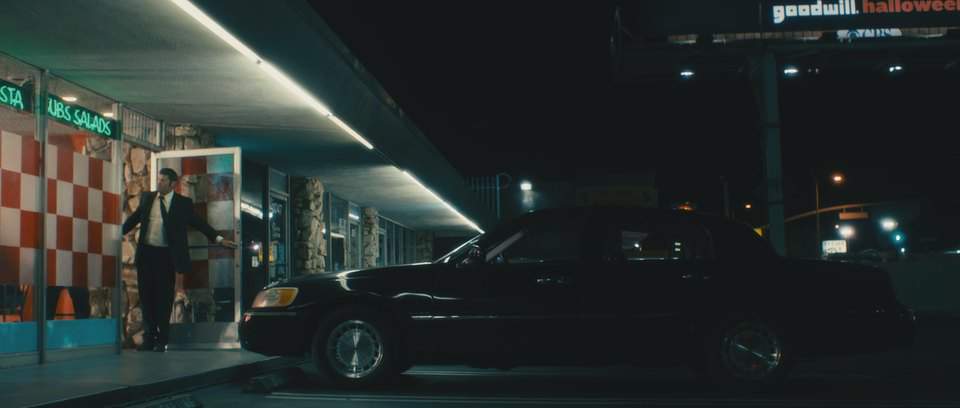 Lincoln Town Car