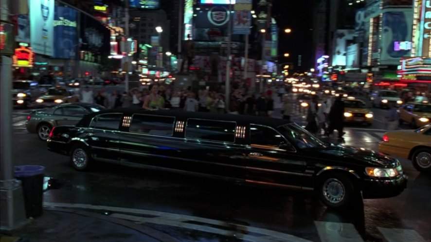 Lincoln Town Car Stretched Limousine