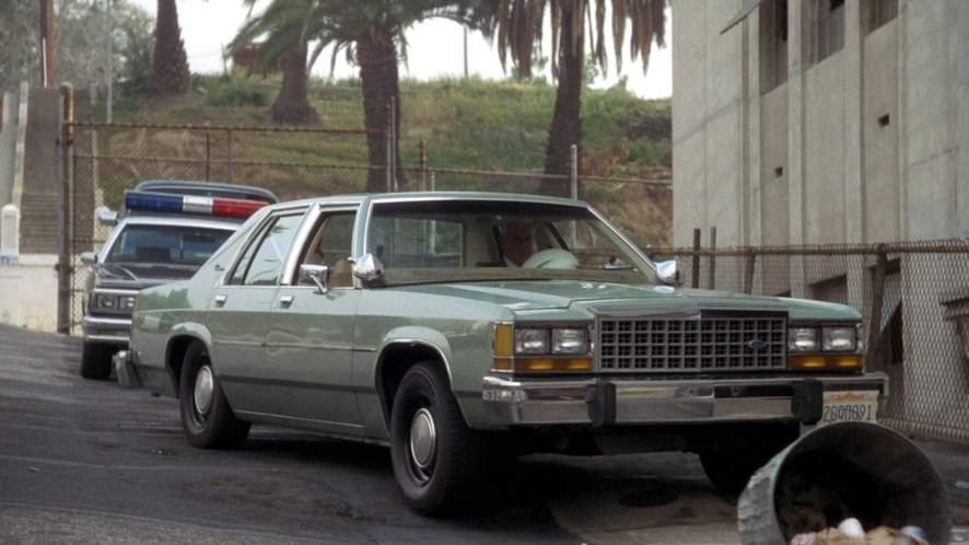 Ford LTD Crown Victoria