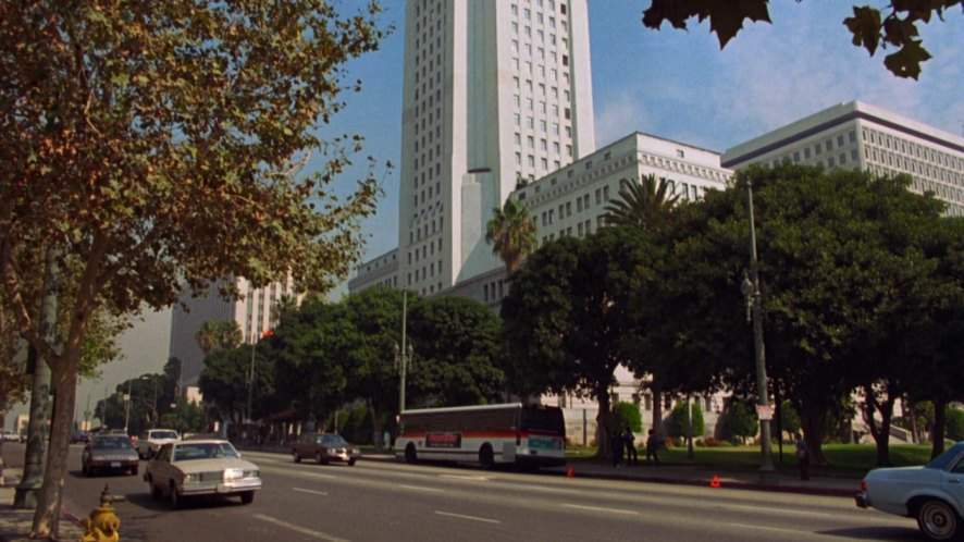 Grumman Flxible 870 ADB