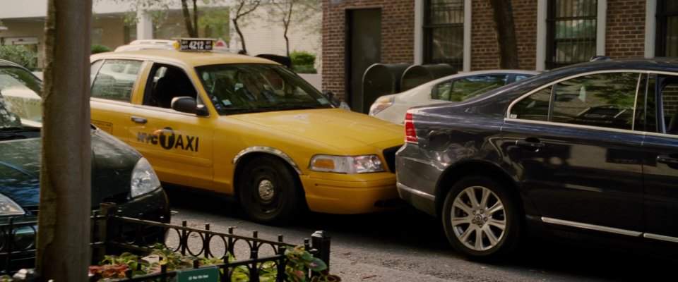 Ford Crown Victoria