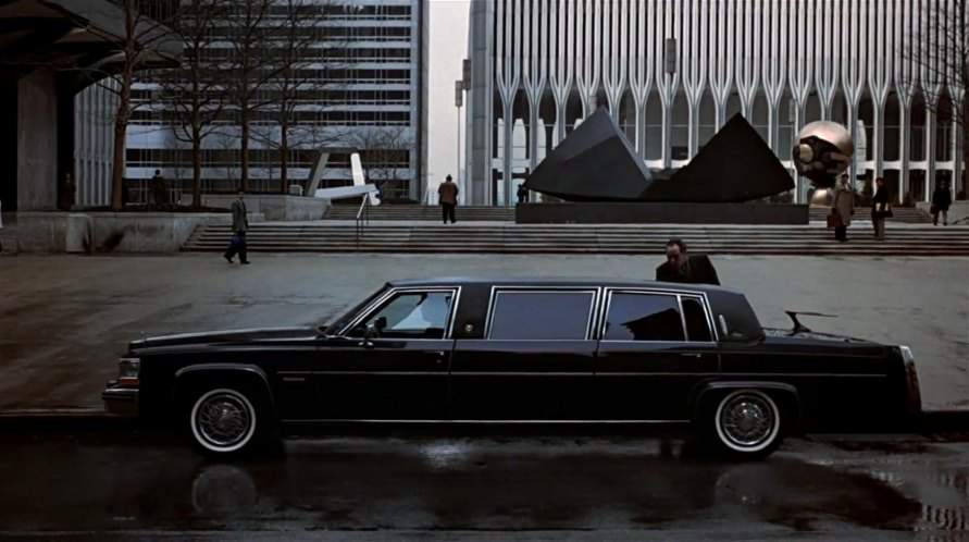 Cadillac Sedan DeVille Stretched Limousine