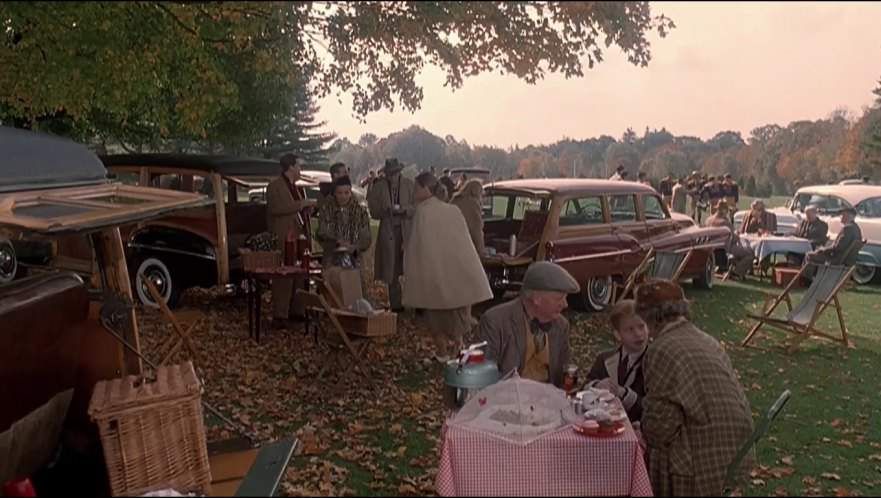 Ford Super De Luxe Station Wagon