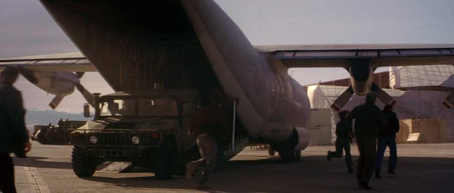 AM General HMMWV M1043