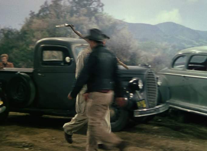 Ford V8 ½-Ton Pick-Up