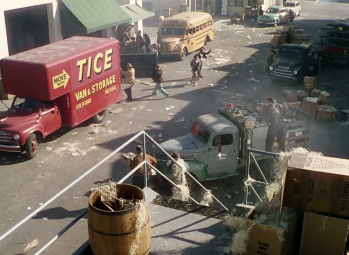 Studebaker 2R Series