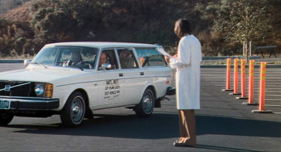 Volvo 245