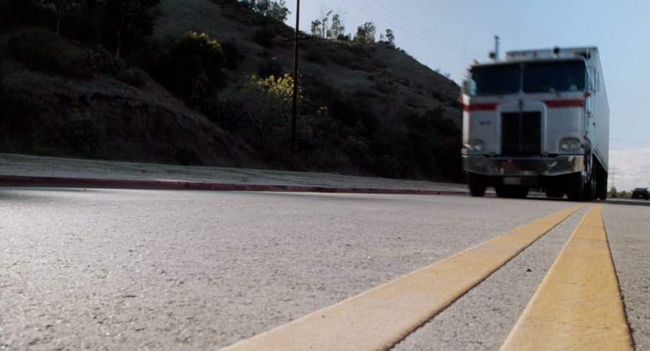 Kenworth K-100