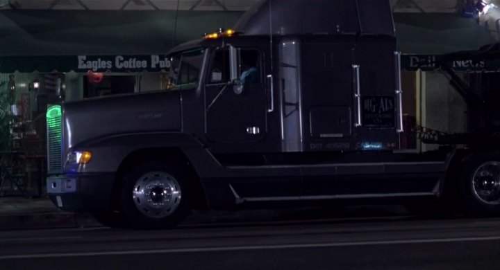 Freightliner FLD