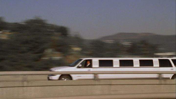 Lincoln Navigator Stretched Limousine