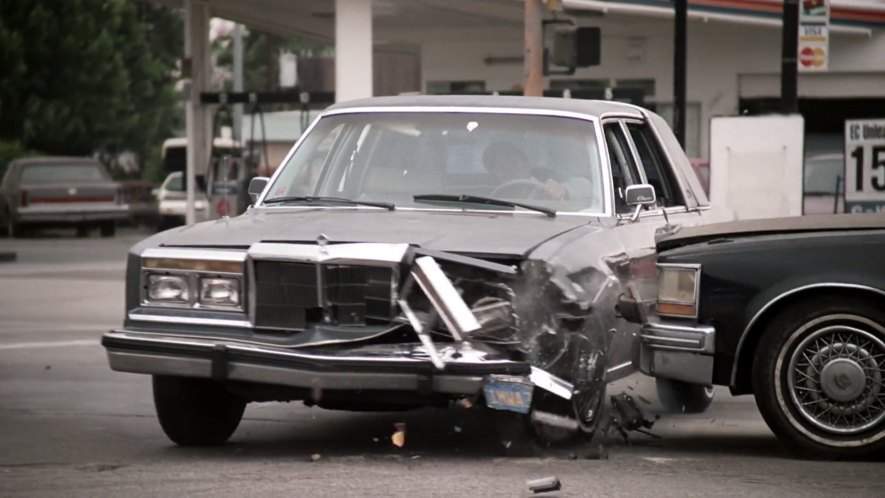 Chrysler Fifth Avenue