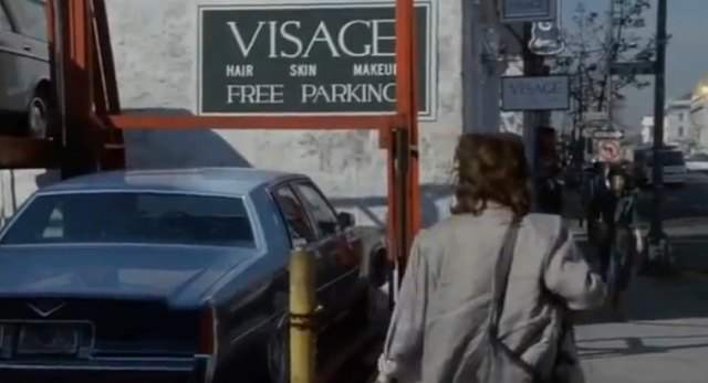 Cadillac Sedan DeVille