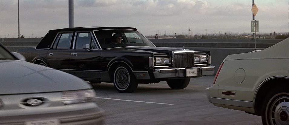 Lincoln Town Car