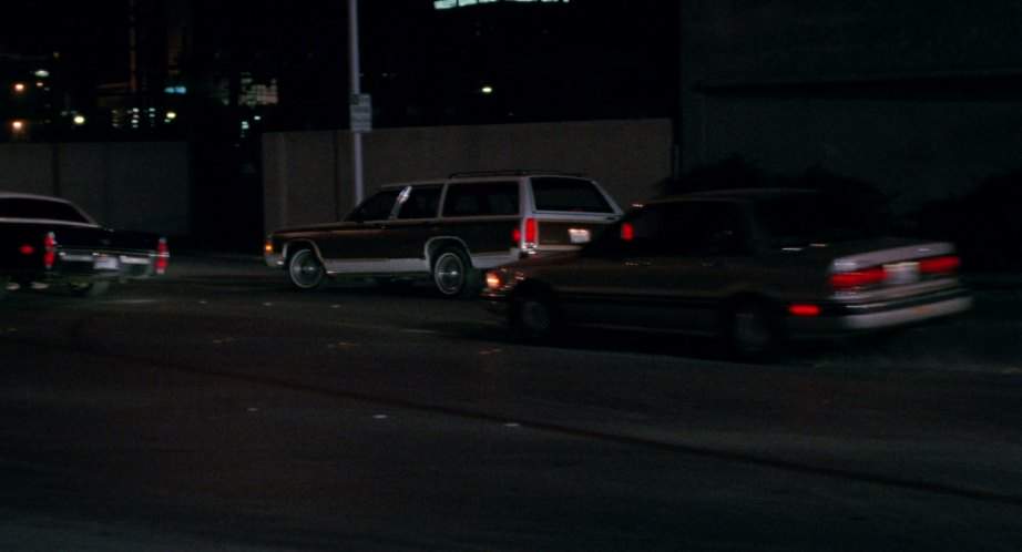 Ford LTD Country Squire