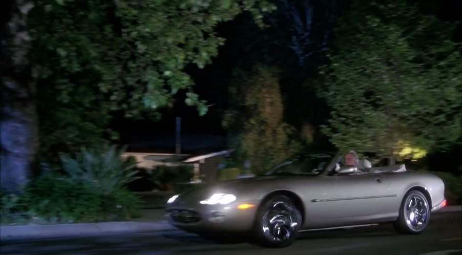 Jaguar XK8
