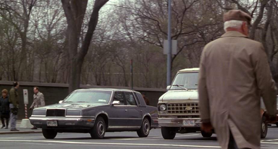 Chrysler New Yorker Fifth Avenue