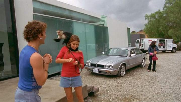 Jaguar XJ8