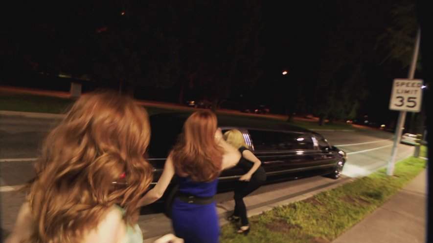 Lincoln Town Car Stretched Limousine