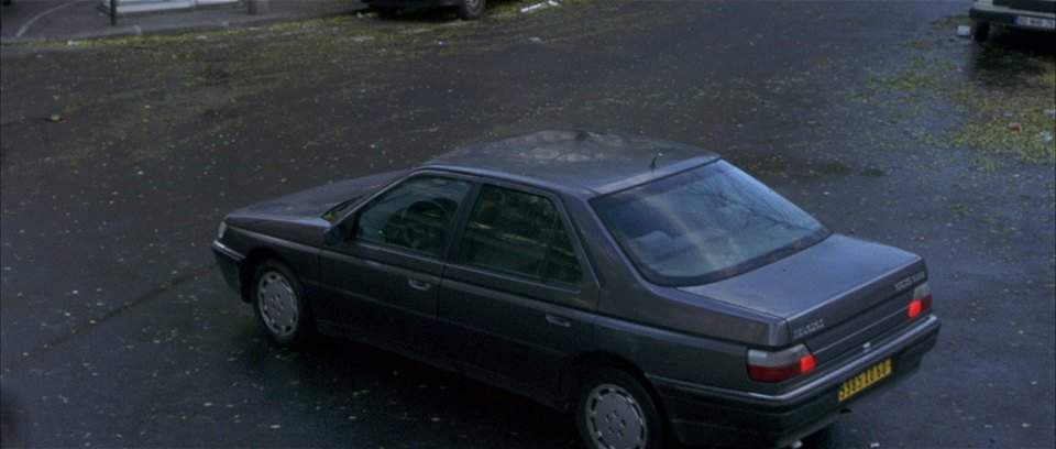 Peugeot 605