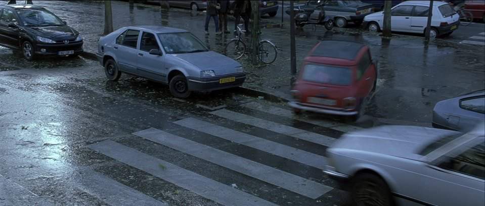 Renault 19
