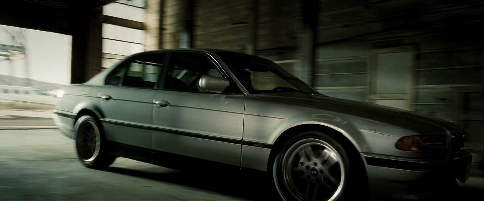 BMW 740i