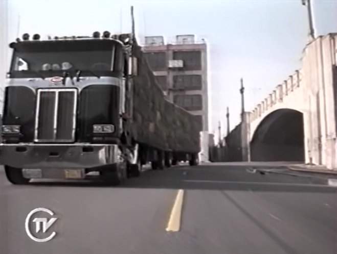 Peterbilt 362