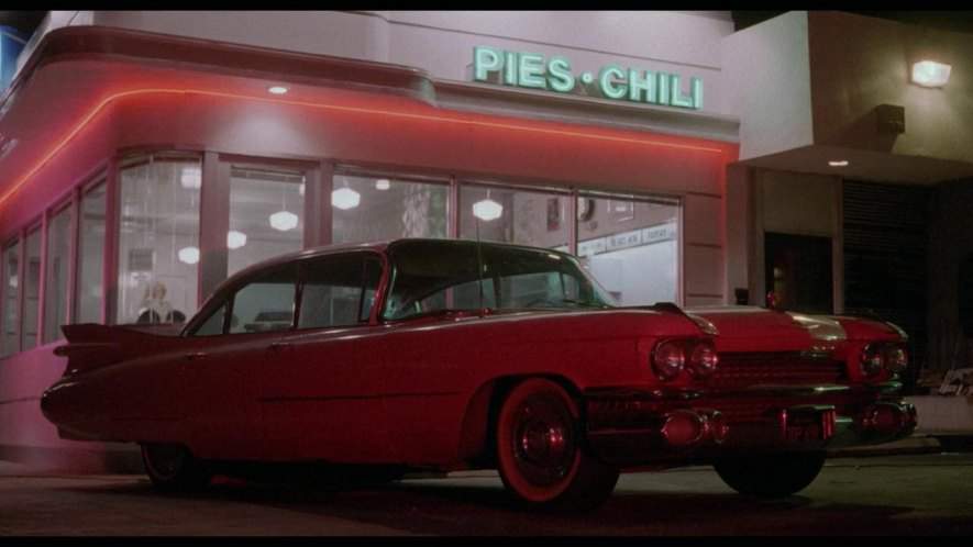 Cadillac Sedan DeVille