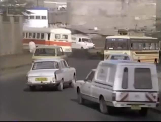 Nissan 720