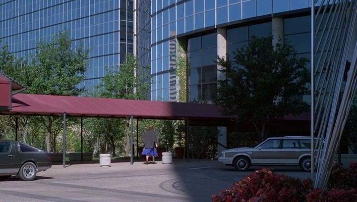 Oldsmobile Cutlass Cruiser