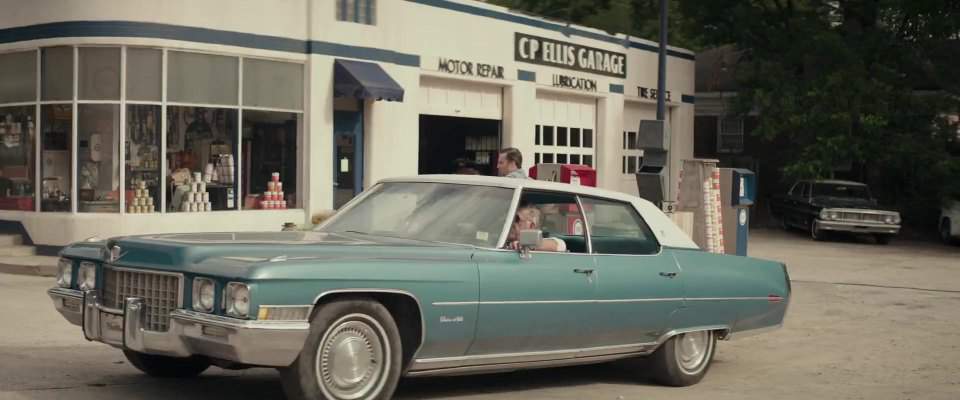 Cadillac Sedan DeVille